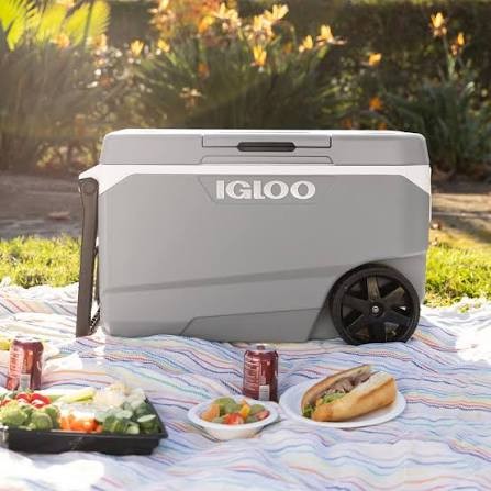 Igloo MaxCold Pro 85 Litre (90 US QT) Roller Cooler Box
